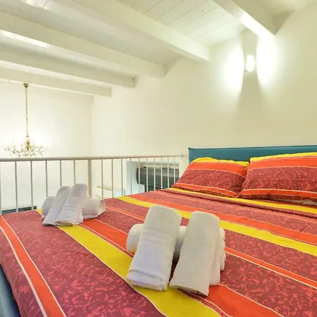 Izzhome Full Center Cozy Appartamento